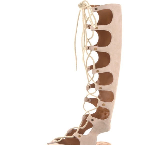 Chloé 💗 Pink Suede Gladiator Sandals AUTHENTIC 🩰 - Picture 2 of 5